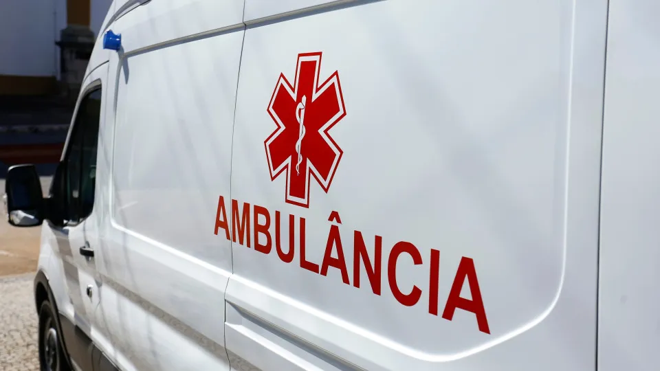 Acidente entre dois ônibus na Avenida Paulista deixa 7 feridos