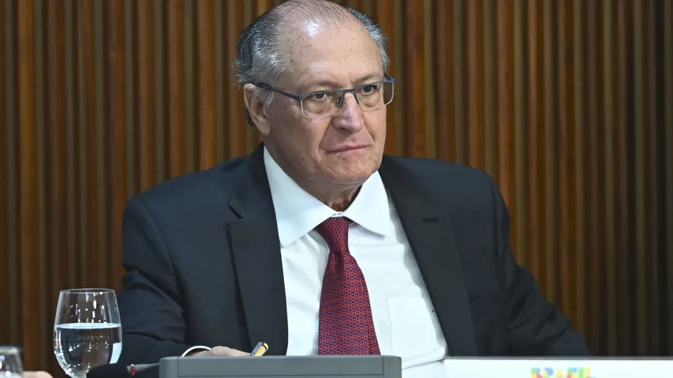 Alckmin e ministro chinês tratam de comércio em videoconferência