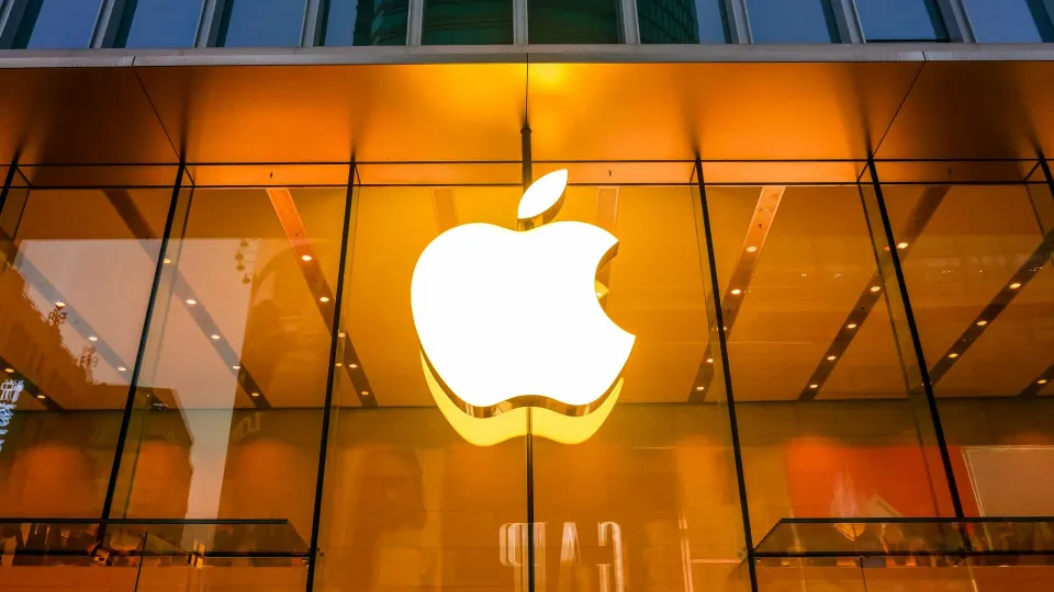 Analista afirma que iPad e iPhone terão telas dobráveis em 2026