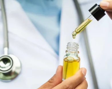 Anvisa propõe venda de Cannabis medicinal em farmácia de manipulação