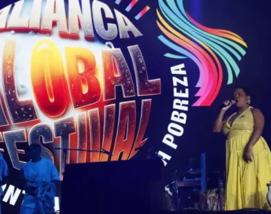 Artistas defendem democracia no Festival Aliança Global