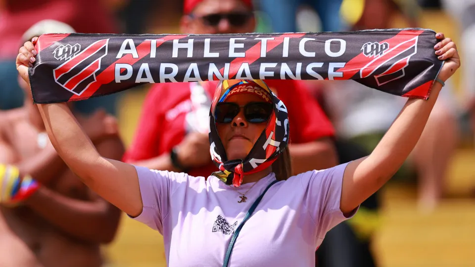 Athletico-PR visita o Cuiabá em confronto direto pela liderança da Série B