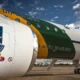 Avião com 96 brasileiros deportados dos EUA chega ao Brasil