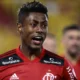 Bruno Henrique e irmão combinaram cartão para jogador, indicam diálogos obtidos pela PF