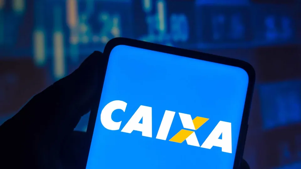 Caixa libera abono salarial para nascidos em março e abril