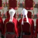 Conclave para escolher novo papa começa no dia 7 de maio