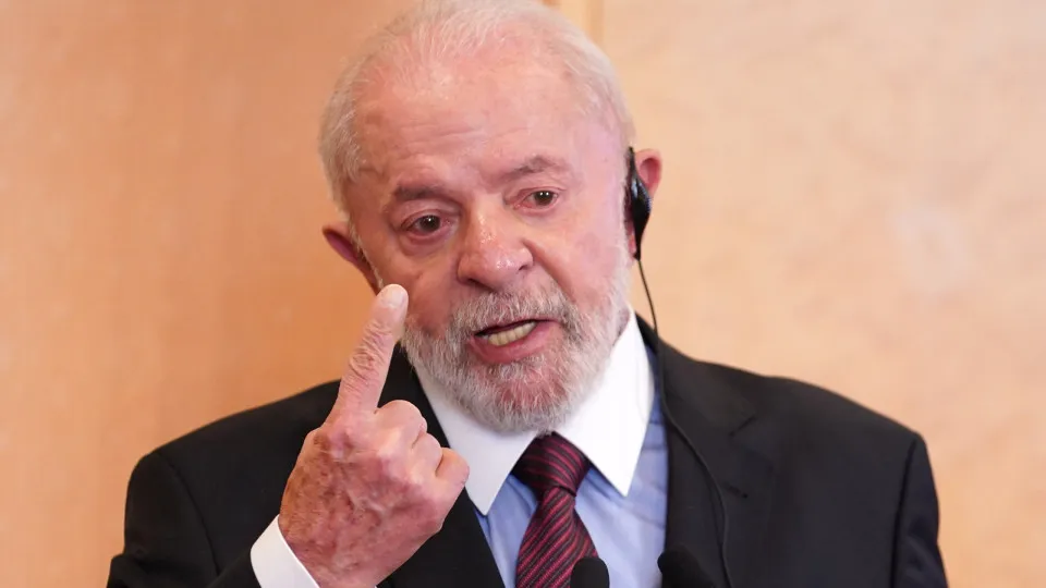 Datafolha: 29% aprovam o governo e 38% reprovam