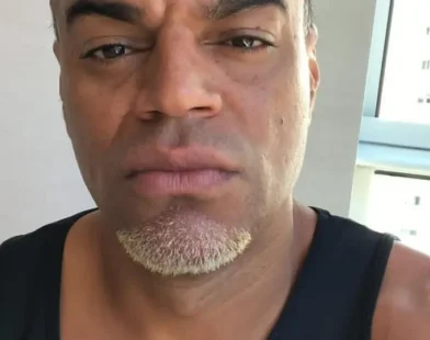 Denílson critica regra da CBF, e Neymar concorda: 'Futebol ficando chato'