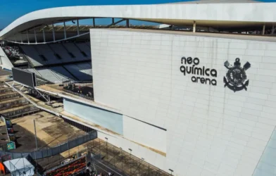 Dívida do Corinthians sobe R$ 257 milhões e já ultrapassa R$ 2,5 bilhões