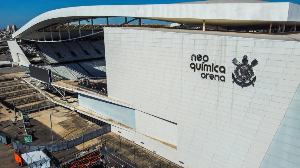 Dívida do Corinthians sobe R$ 257 milhões e já ultrapassa R$ 2,5 bilhões