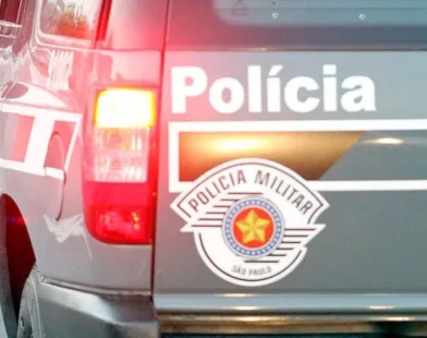 Dois PMs de SP são presos sob suspeita de estuprar jovem de 20 anos após carona em viatura