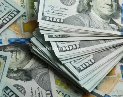 Dólar despenca e Bolsa tem forte alta com possível alívio na guerra entre EUA e China