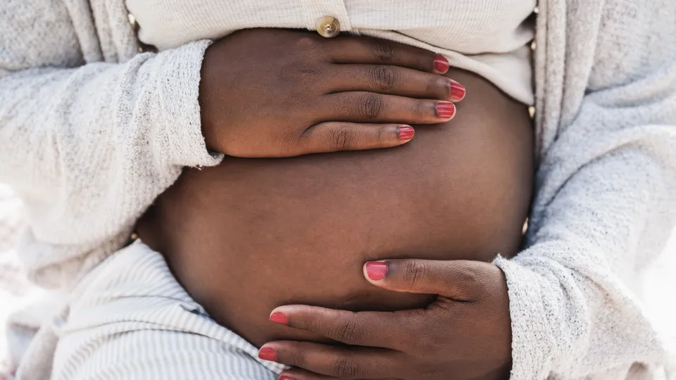 Em dez anos, Brasil teve 232 mil nascimentos de gestações de meninas de até 14 anos