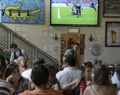 Especulação imobiliária força bares e restaurantes desocupar pontos em SP