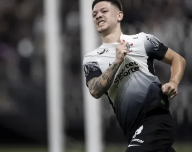 Garro seguirá em tratamento para dor e é desfalque do Corinthians em Dérbi