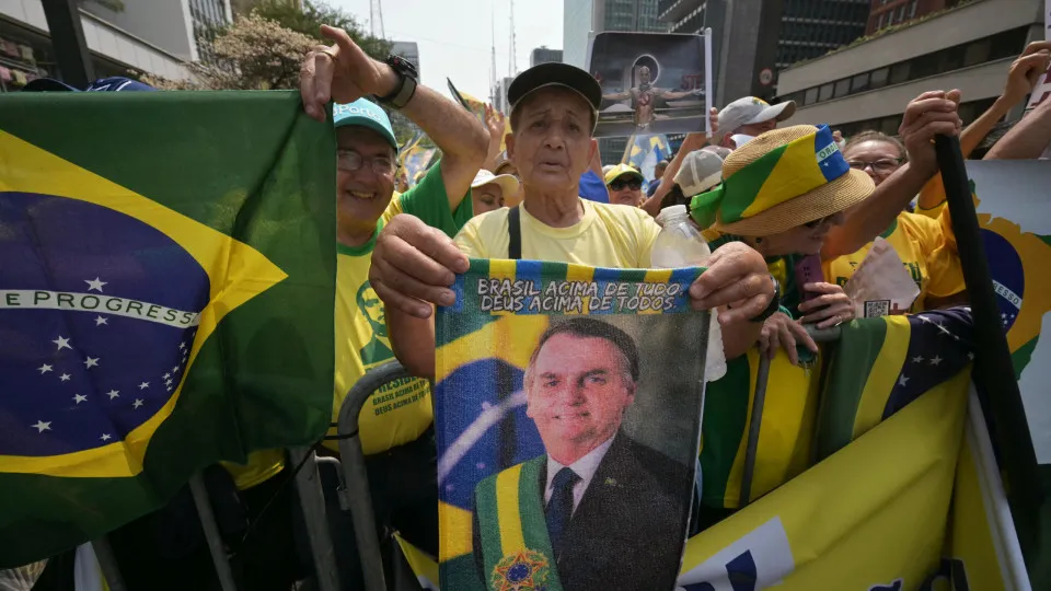 Golpe de Bolsonaro teria mais resistência e vítimas que o de 1964, avaliam especialistas