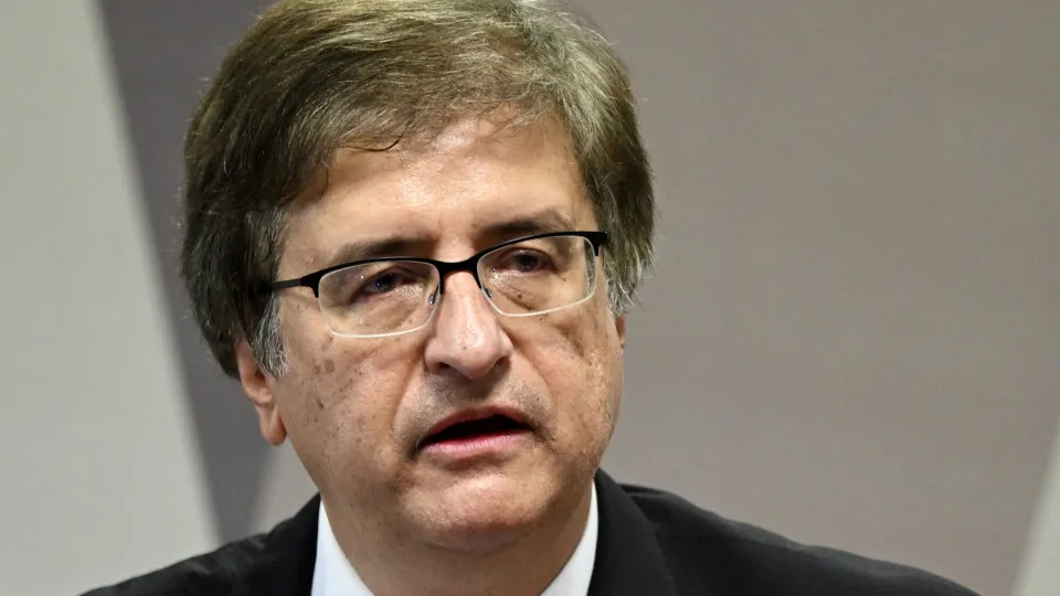 Gonet pede para arquivar investigação contra Bolsonaro por fraude em cartão de vacina