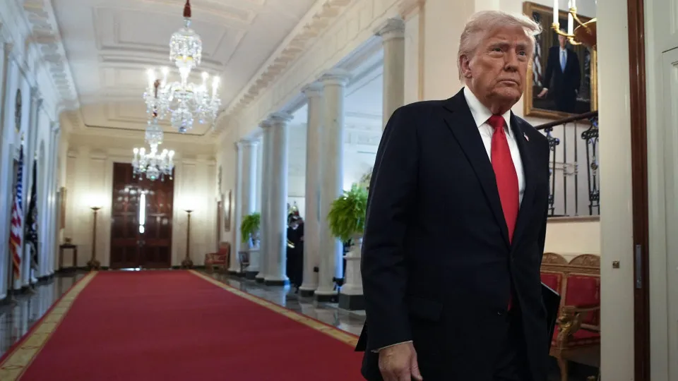 Governo Trump fecha gabinete que combatia desinformação estrangeira