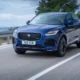 Jaguar suspende envio de carros aos EUA em abril devido às tarifas de Trump
