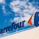 Justiça manda Carrefour indenizar mulher sequestrada em estacionamento de unidade da rede