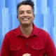 Leo Dias recebe alta hospitalar após internação por pneumonia