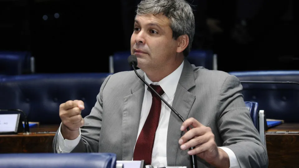 Lindbergh: ato pró-anistia teve efeito contrário e vai sepultar projeto na Câmara