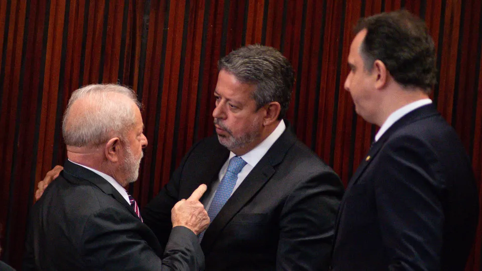 Lira e Pacheco devem integrar comitiva de Lula ao Japão