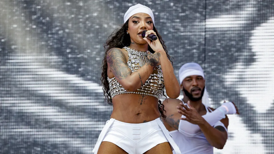 Ludmilla diz ter recusado abertura do show de Gaga, mas produtora nega convite