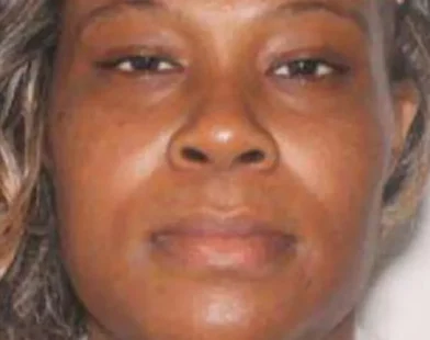 Mãe é detida após matar e enterrar filho no quintal de casa