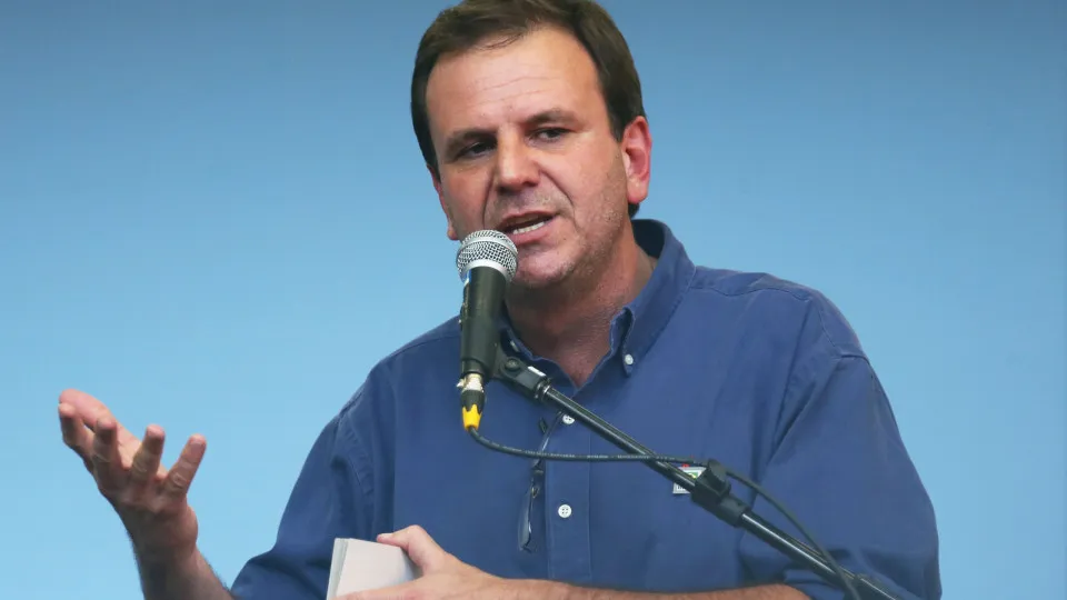 Maior obra da gestão Eduardo Paes sofre com atraso e suspeita de superfaturamento