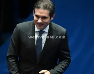 Motta rejeita decidir sozinho e indica que levará projeto de anistia pelo 8/1 a líderes na Câmara