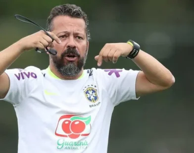 Novo técnico do Santos já contestou Neymar