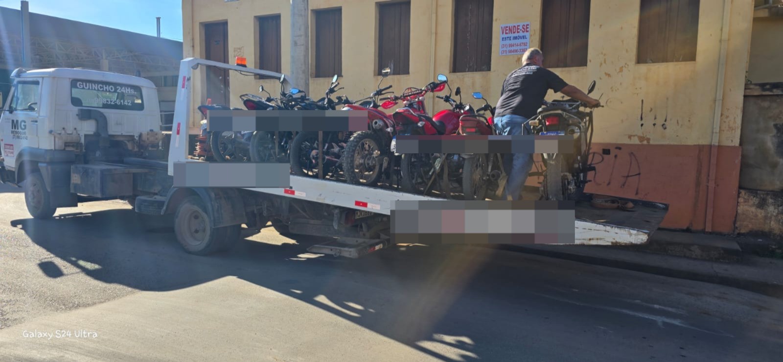 Operação contra motos irregulares apreende 8 veículos e prende um jovem em Pains | Centro-Oeste