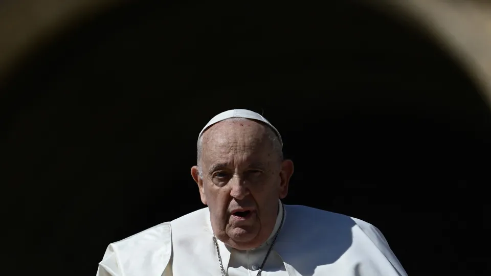 Papa Francisco: velório aberto começa amanhã e funeral será no sábado