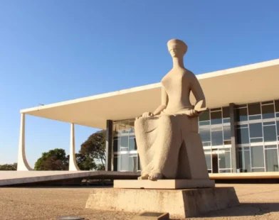 Polícia de Brasília prende suspeito de tentar invadir o STF