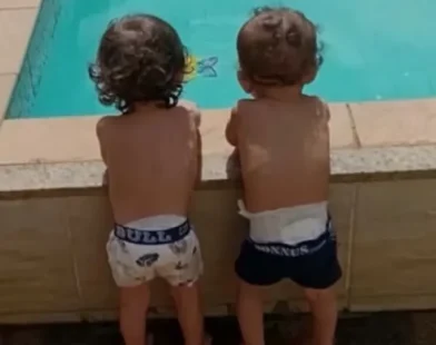Polícia investiga morte de gêmeos de 1 ano em piscina