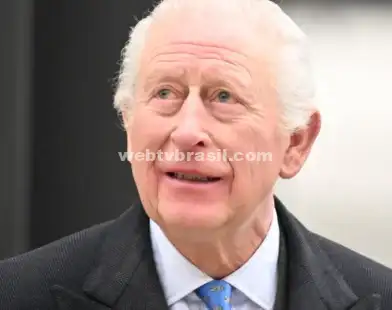Porque é que o rei Charles III não vai ao funeral do Papa Francisco?