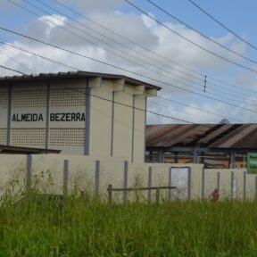 Quadra poliesportiva de escola pública do AP destelhada por ventanias deve ser reformada | Amapá