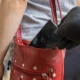 Reforce a segurança do celular no Carnaval para evitar prejuízos com golpes do Pix e furtos
