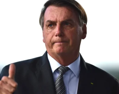 STF mantém multa por Bolsonaro impulsionar “Lula Flix"