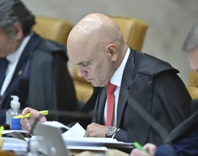 STF retoma julgamento sobre revista vexatória nos presídios