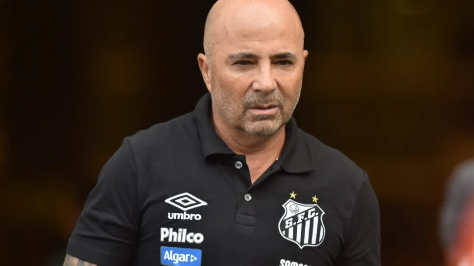 Sampaoli esfria, e Santos discutirá novo técnico após jogo com Atlético-MG