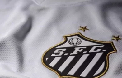 Santos muda estratégia após incômodo e atrasa escolha de novo treinador