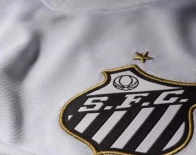Santos muda estratégia após incômodo e atrasa escolha de novo treinador