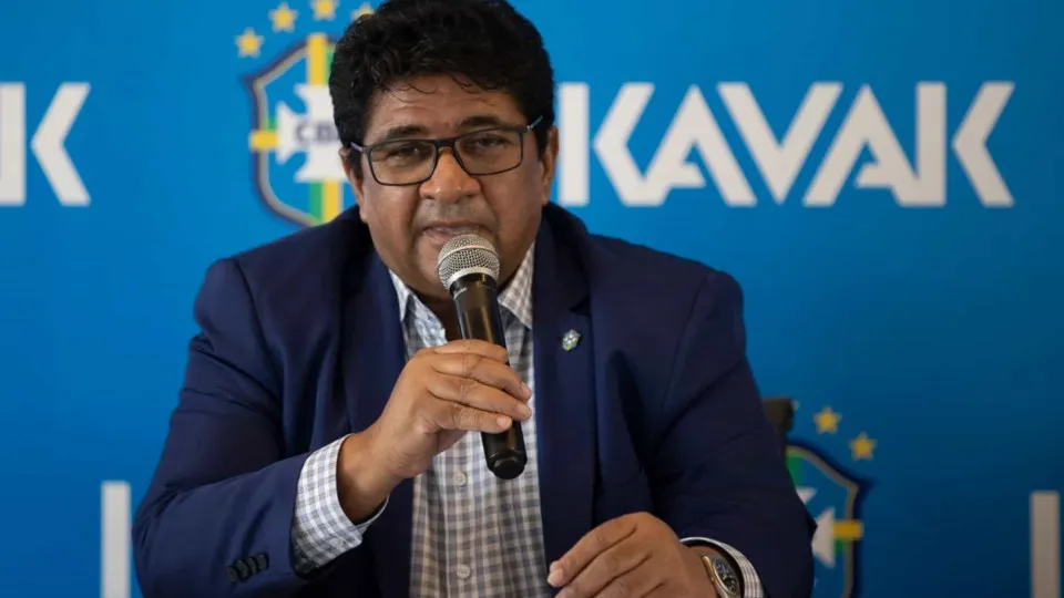 Seleção não pode ser usada para mostrar se a CBF está mal, diz Ednaldo