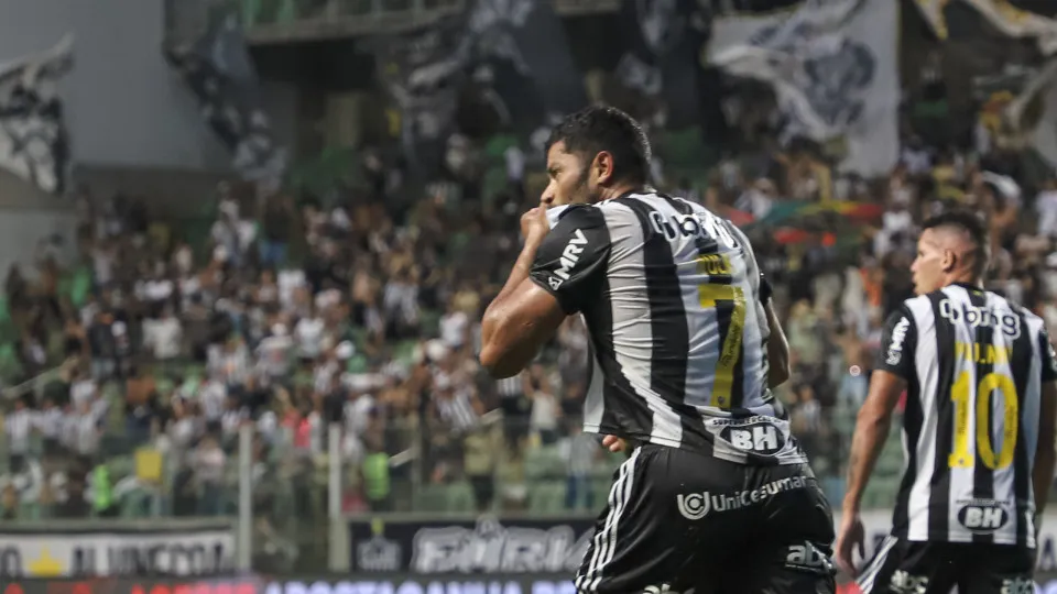 Sem vencer no Brasileiro, Atlético-MG quer manter embalo da Sul-Americana diante do Vitória