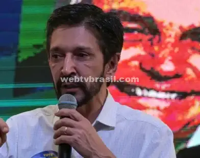 Sindicatos de professores mantêm greve após rejeitar proposta de reajuste de Nunes