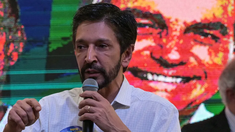 Sindicatos de professores mantêm greve após rejeitar proposta de reajuste de Nunes