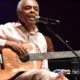 'Tem uma hora que cansa', diz Gilberto Gil sobre anúncio de que vai parar de fazer turnês