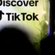 TikTok volta a estar disponível para download nos EUA
